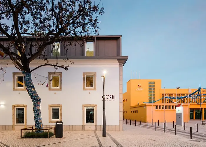 Hotel perto da faculdade: Hostel Conii & Suites Algarve